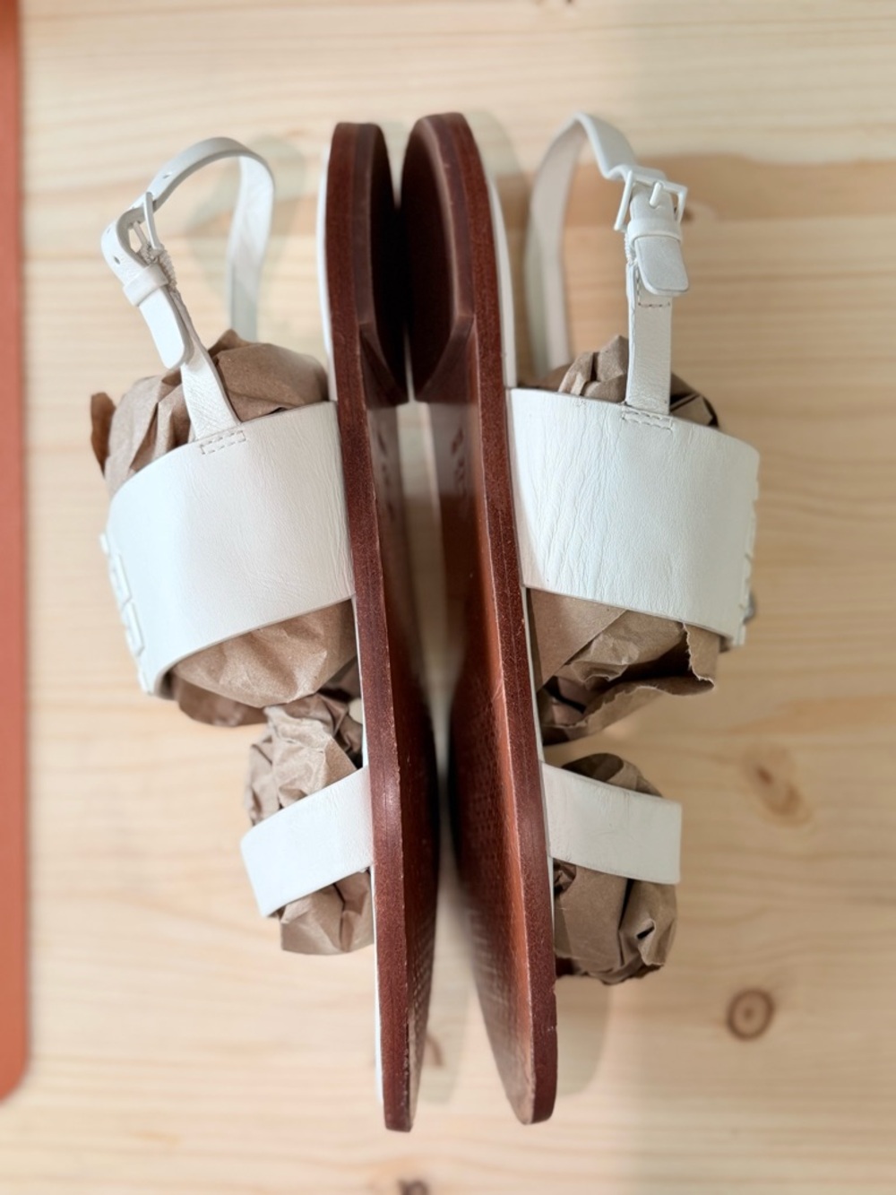 Tory Burch White Leather Slingback Logo Sandals - Picture 4 of 4